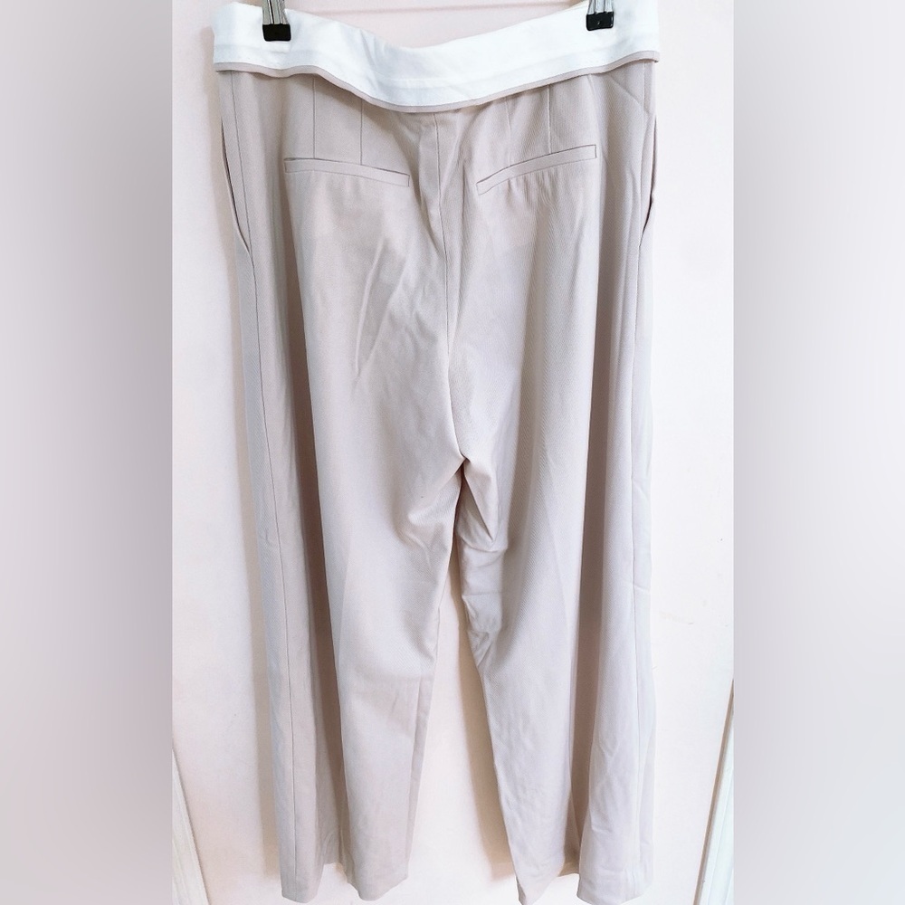 Aritzia Babaton Bureau Pant - Picture 4 of 10